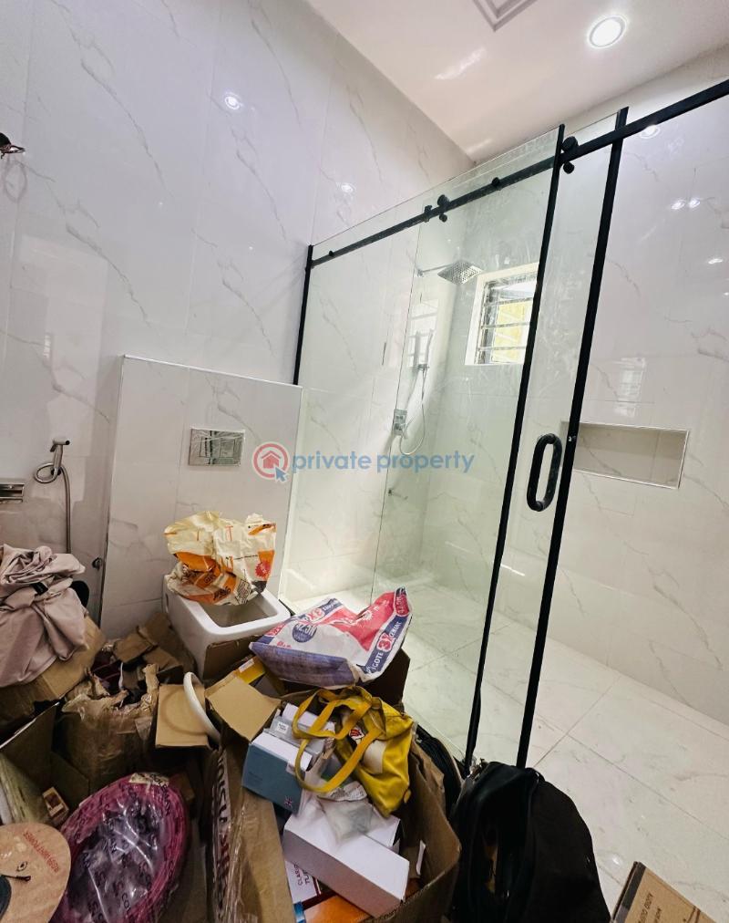 5 bedroom Detached Duplex For Sale Magodo GRA Phase 2 Kosofe/Ikosi Lagos - 6