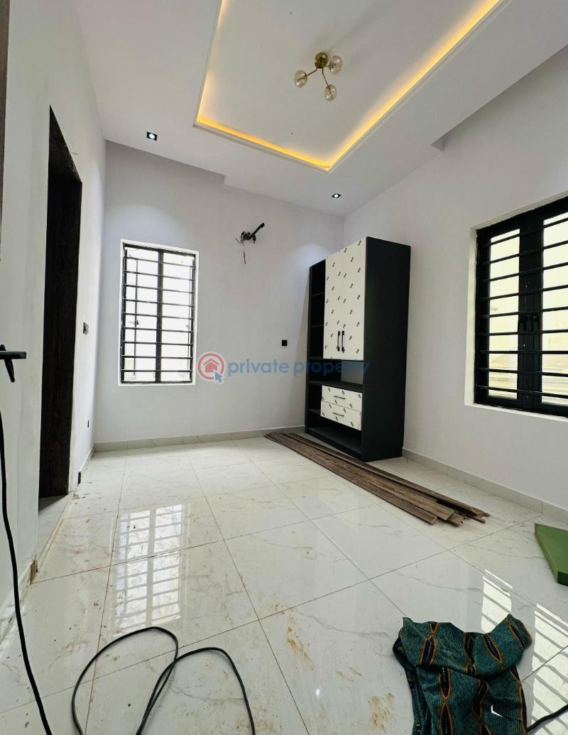 5 bedroom Detached Duplex For Sale Magodo GRA Phase 2 Kosofe/Ikosi Lagos - 11