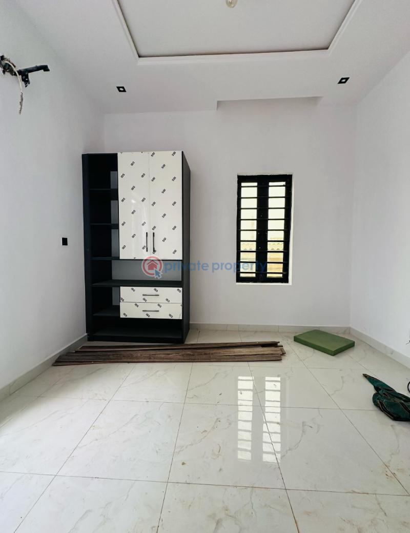 5 bedroom Detached Duplex For Sale Magodo GRA Phase 2 Kosofe/Ikosi Lagos - 9