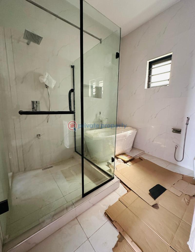 5 bedroom Detached Duplex For Sale Magodo GRA Phase 2 Kosofe/Ikosi Lagos - 3