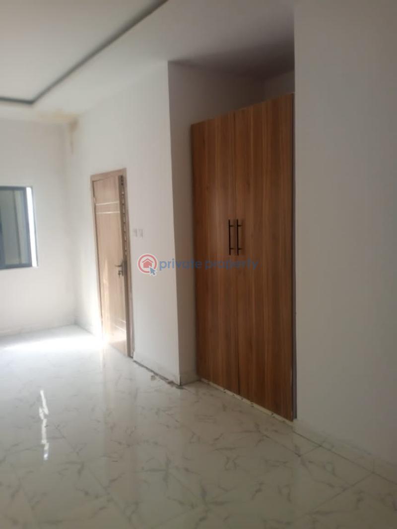 2 bedroom Maisonette For Rent Ologolo Lekki Lagos - 11