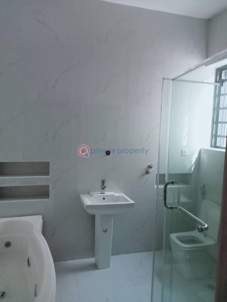 5 bedroom Detached Duplex For Sale Omole Phase 2 Ojodu Lagos - 3