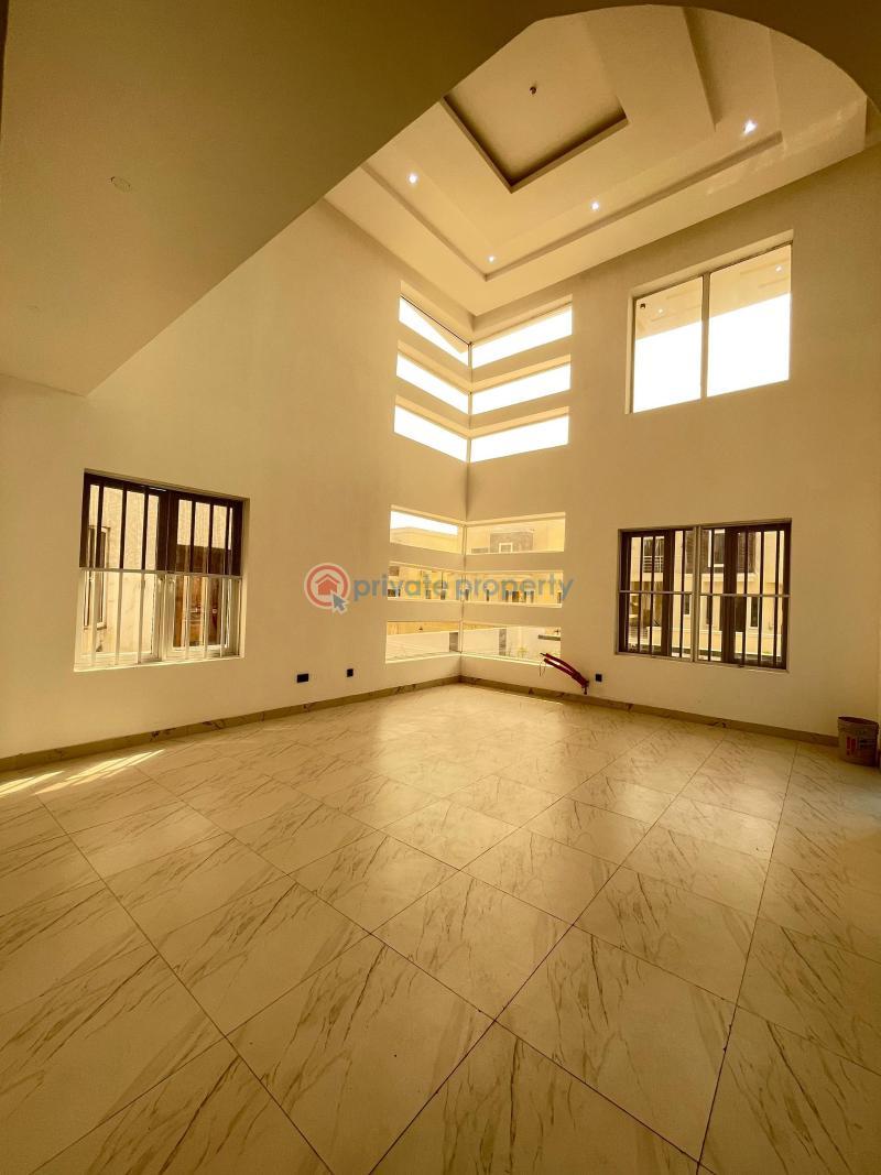 5 bedroom Detached Duplex For Sale Chevron Drive Lekki Lagos - 1
