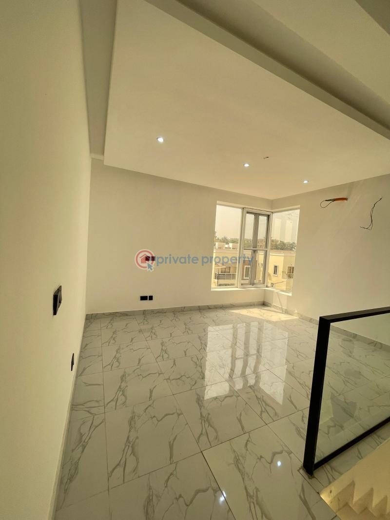 5 bedroom Detached Duplex For Sale Chevron Drive Lekki Lagos - 4