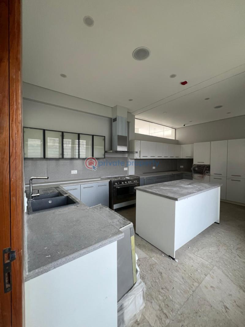 5 bedroom Detached Duplex For Sale Lekki Phase 1 Lagos - 4