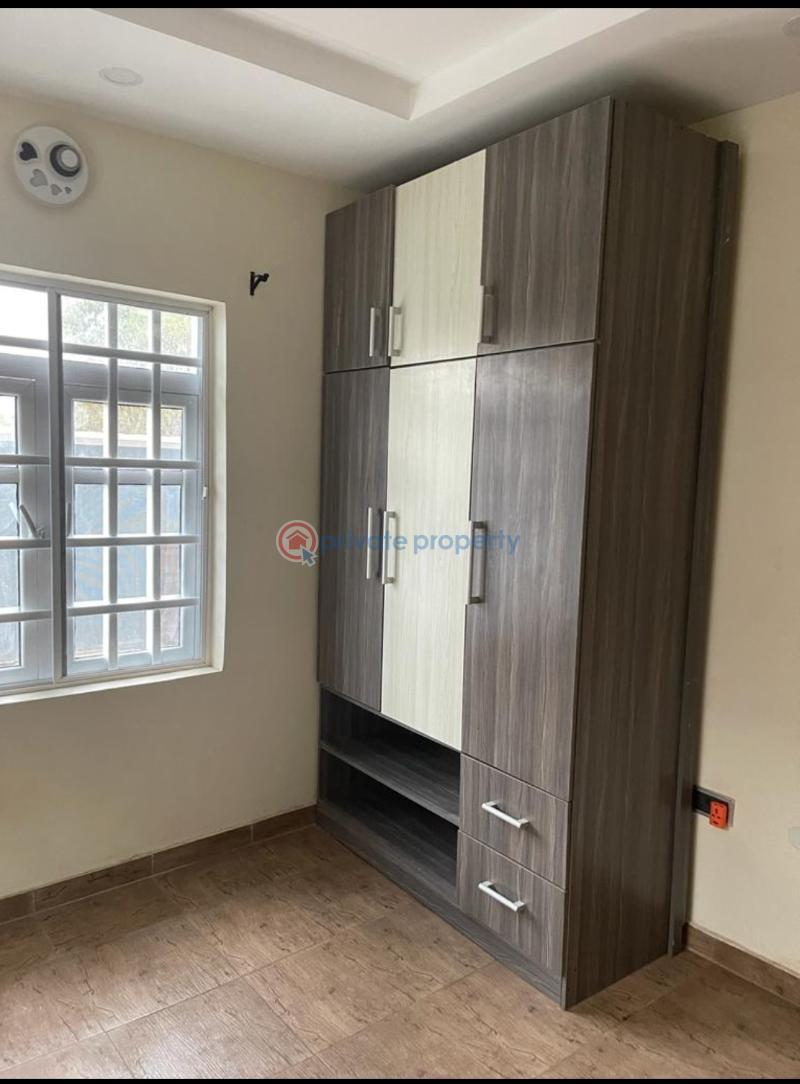 3 bedroom House For Rent Carlton Gate Estate Ibadan Oyo - 1