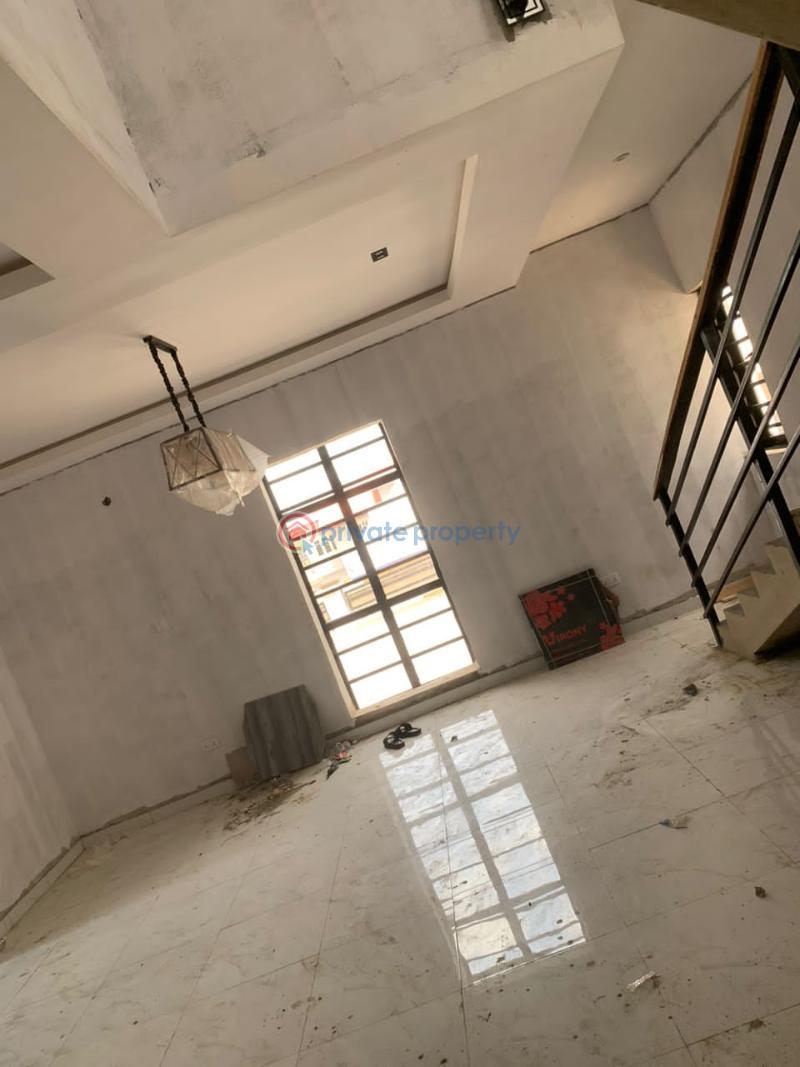 5 bedroom Detached Duplex For Sale Gra (phase I) Alalubosa Ibadan Oyo - 3