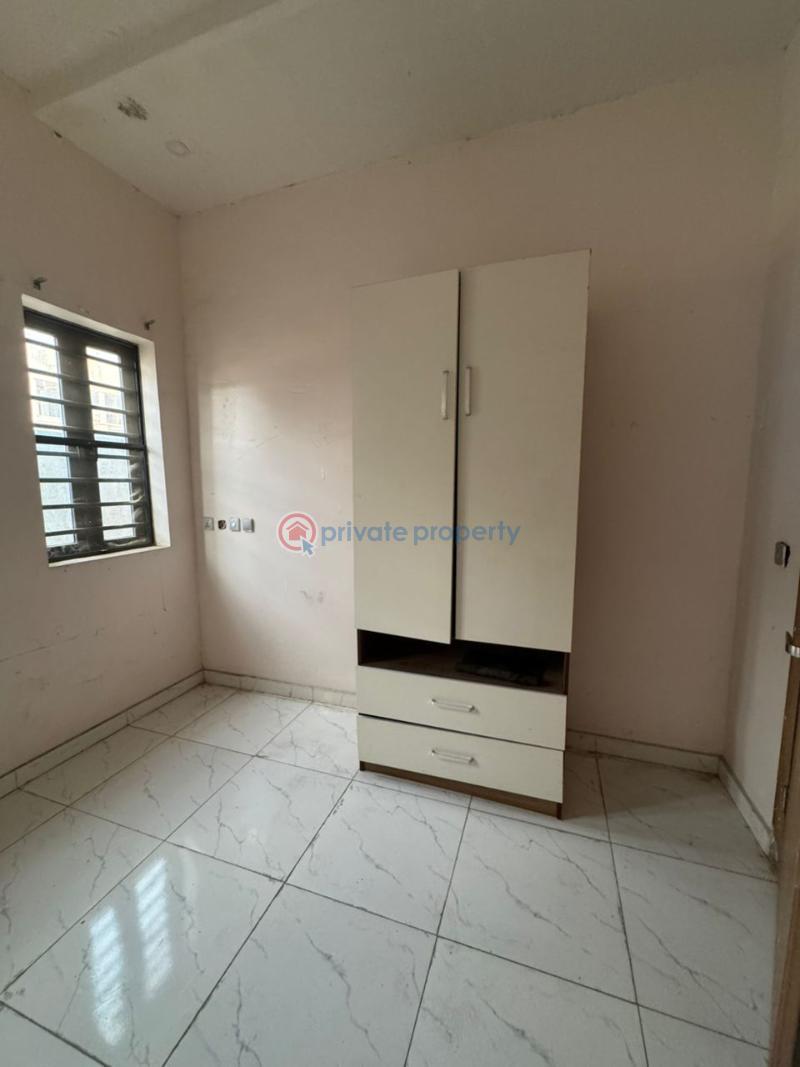 1 bedroom Shared Apartment For Rent Ikota Villa Lekki Phase 2 Lagos - 3