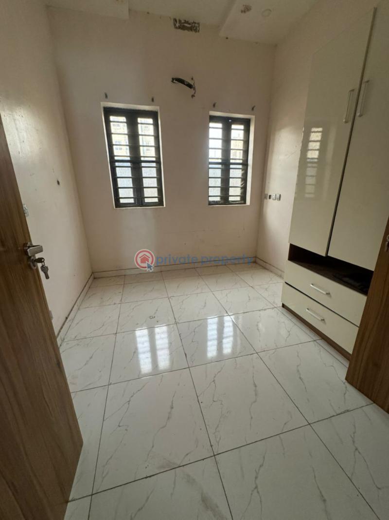 1 bedroom Shared Apartment For Rent Ikota Villa Lekki Phase 2 Lagos - 1