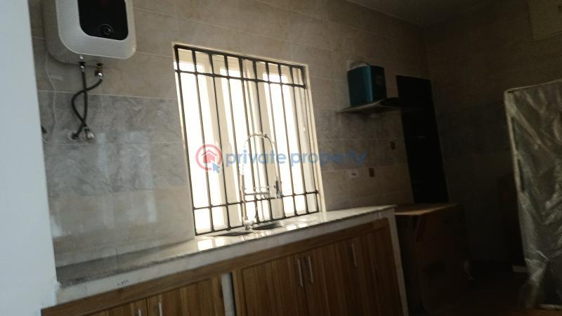 5 bedroom House For Sale Agodi Gra Ibadan Oyo - 2