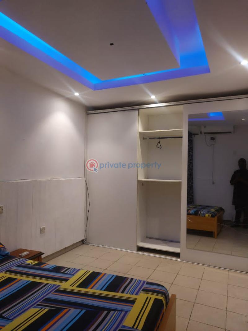 1 bedroom Flat & Apartment For Rent Lekki Phase 1 Lagos - 0