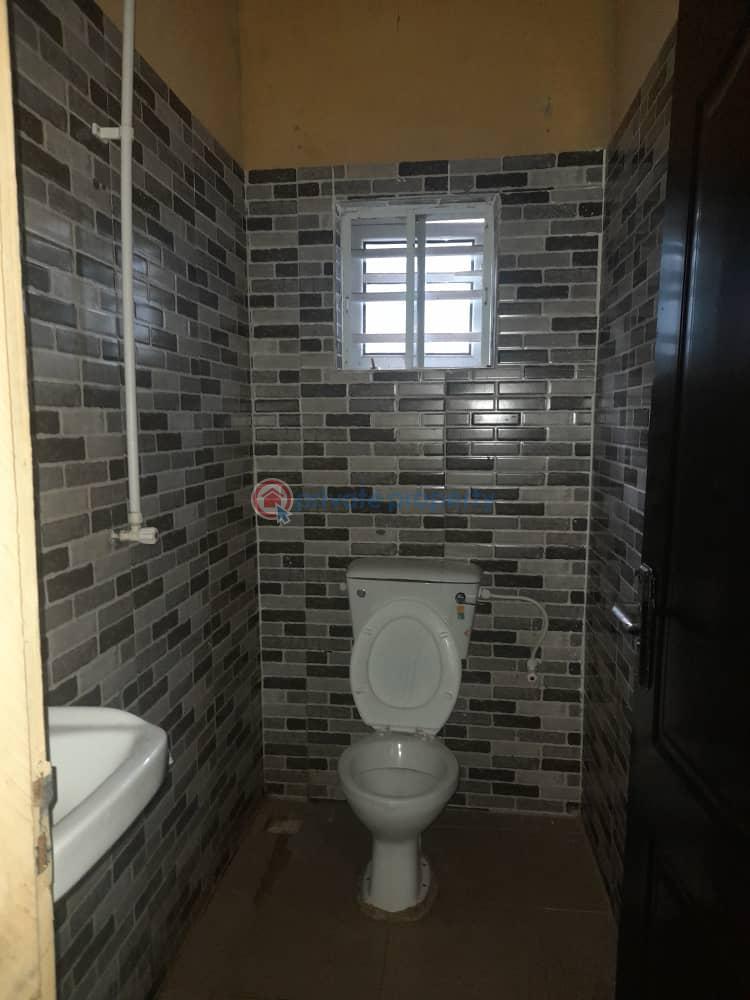 1 bedroom Flat & Apartment For Rent Magboro Ogun Ogun area  - 1