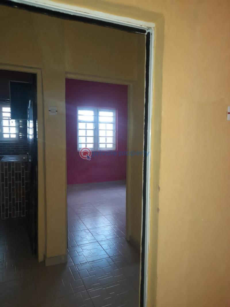 1 bedroom Flat & Apartment For Rent Magboro Ogun Ogun area  - 3