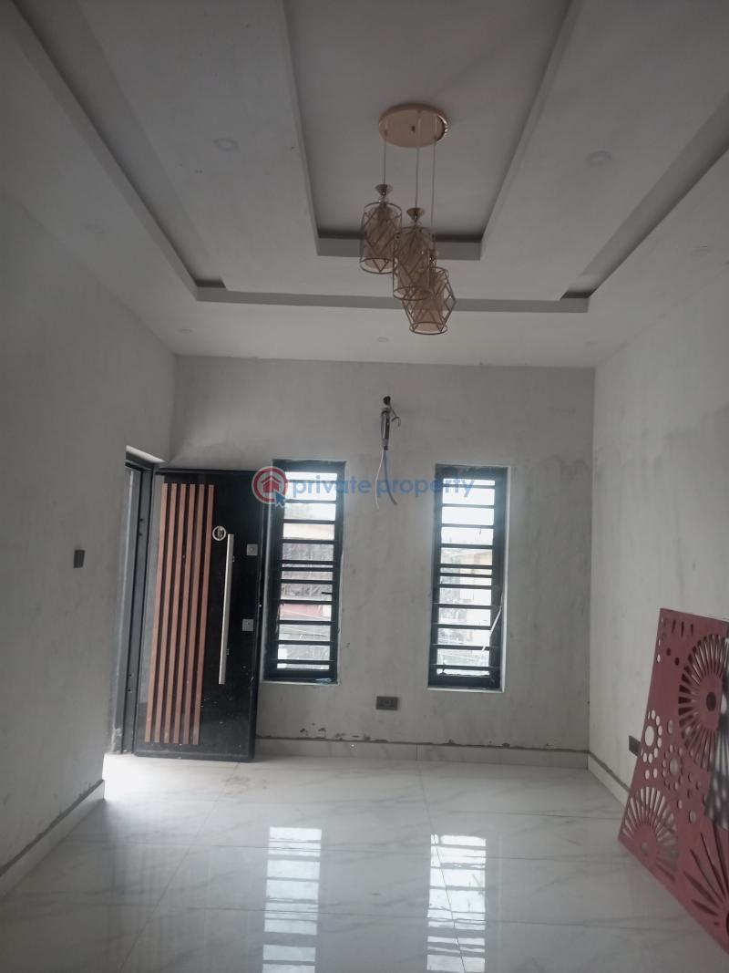 2 bedroom Flat & Apartment For Rent Off Aiyelegun Road Isolo Lagos - 19
