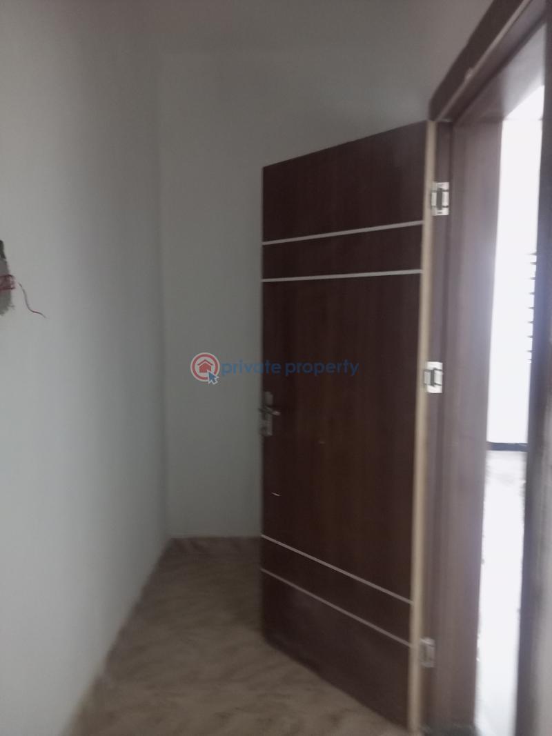 2 bedroom Flat & Apartment For Rent Agodo Cele Egbe Egbe/Idimu Lagos - 12
