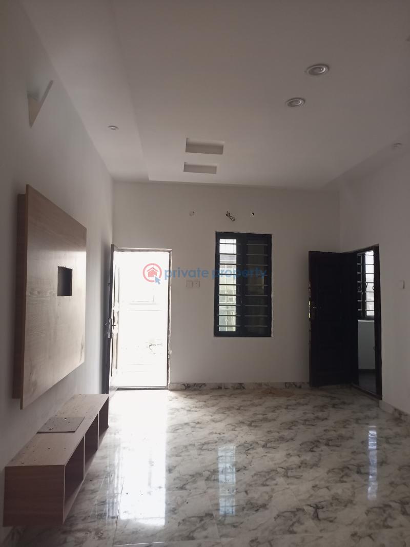 2 bedroom Flat & Apartment For Rent Divine Avenue Bucknor Estate Isolo Lagos - 1