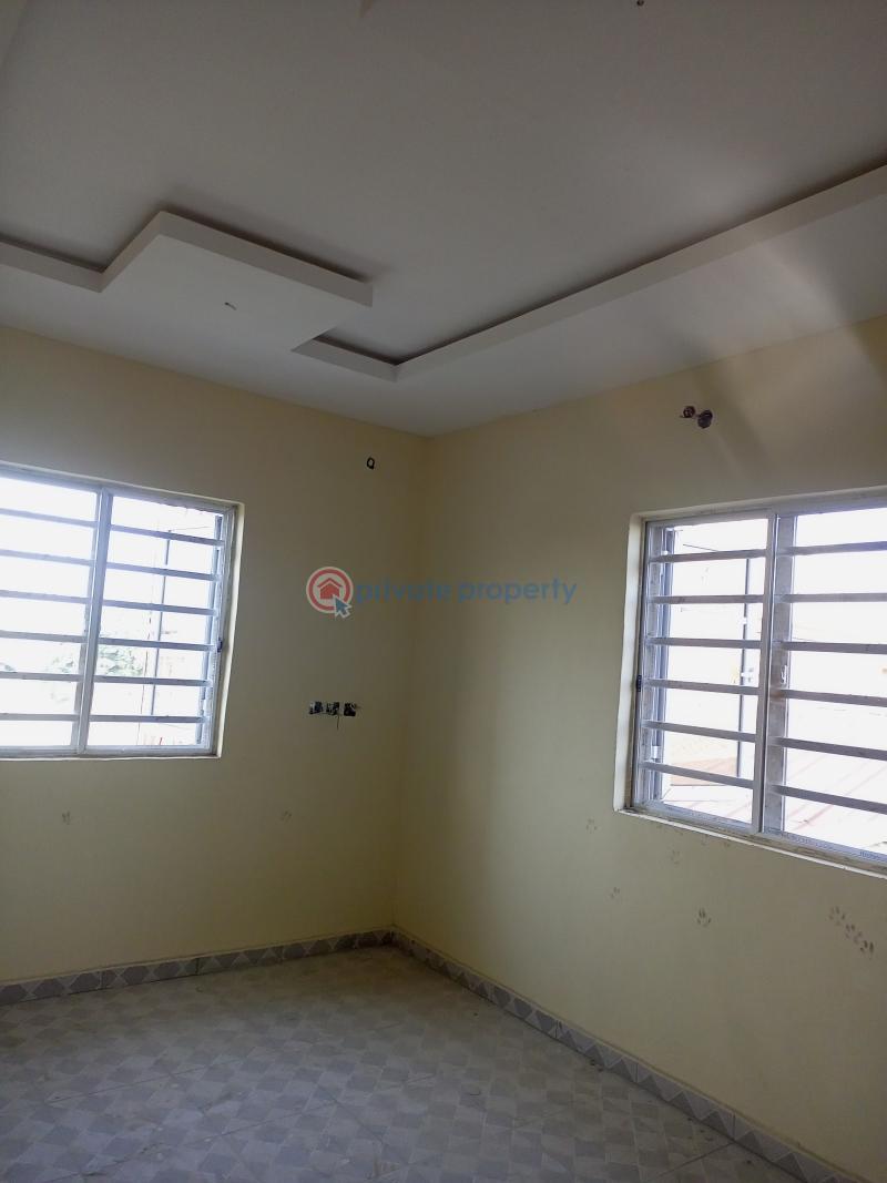 2 bedroom Flat & Apartment For Rent Bucknor Estate Isolo Lagos - 15