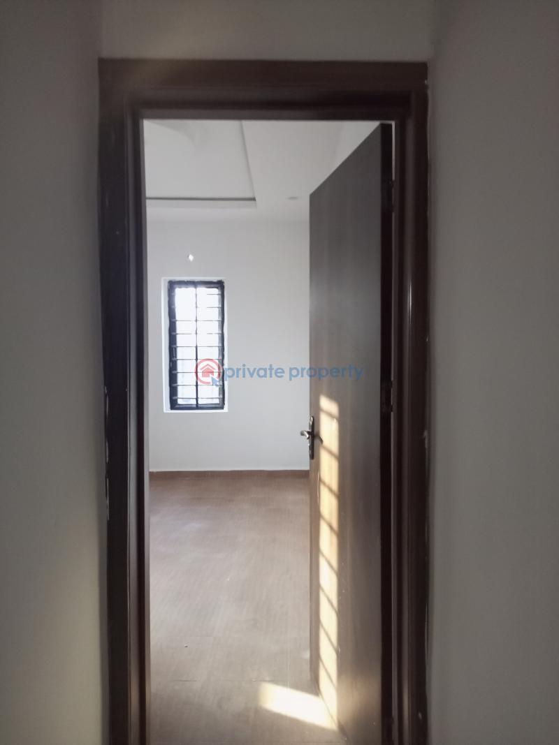 2 bedroom Flat & Apartment For Rent Divine Avenue Bucknor Estate Isolo Lagos - 20