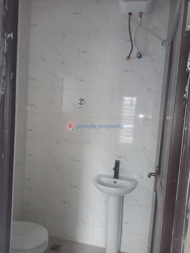 2 bedroom Flat & Apartment For Rent Off Aiyelegun Road Isolo Lagos - 17