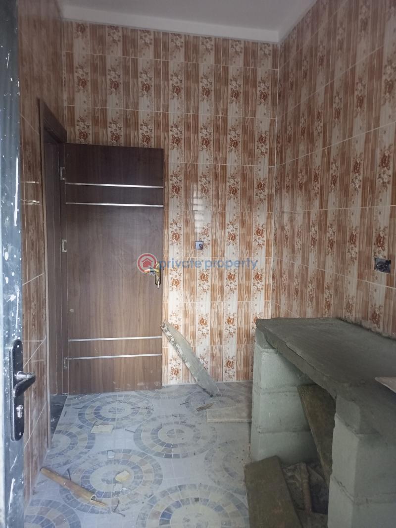 2 bedroom Flat & Apartment For Rent Ilepo Orioke Ejigbo Isolo Ejigbo Lagos - 2