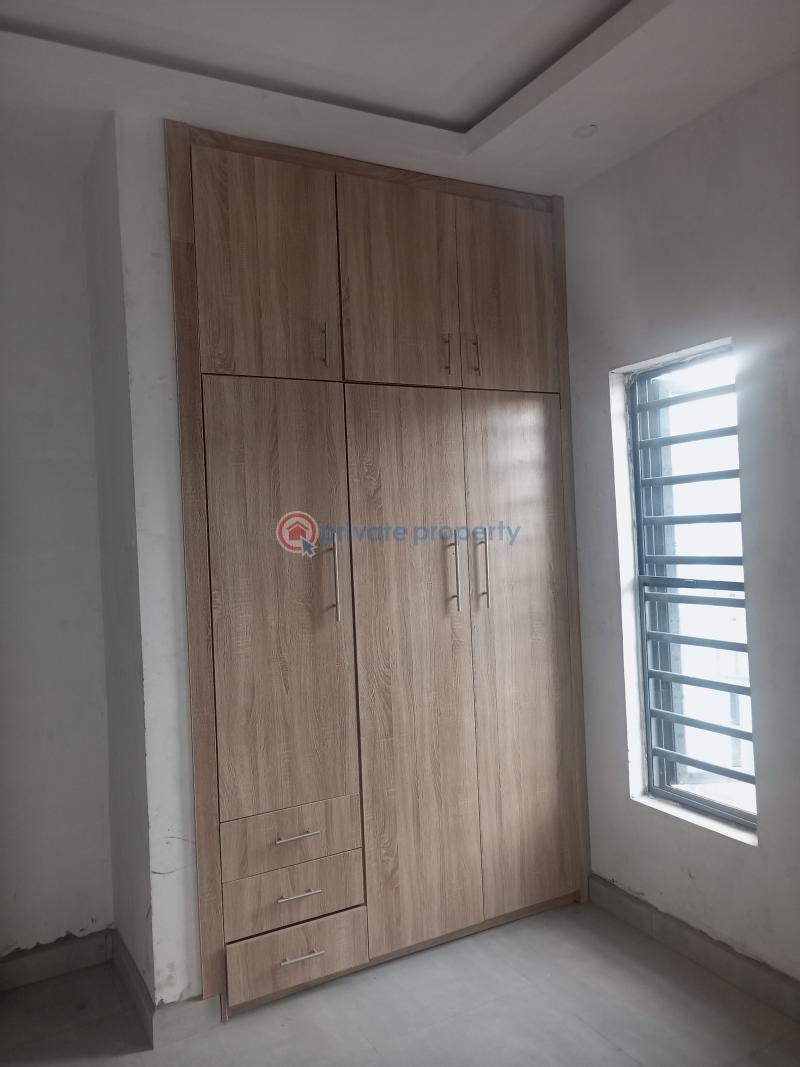 2 bedroom Flat & Apartment For Rent Off Aiyelegun Road Isolo Lagos - 18