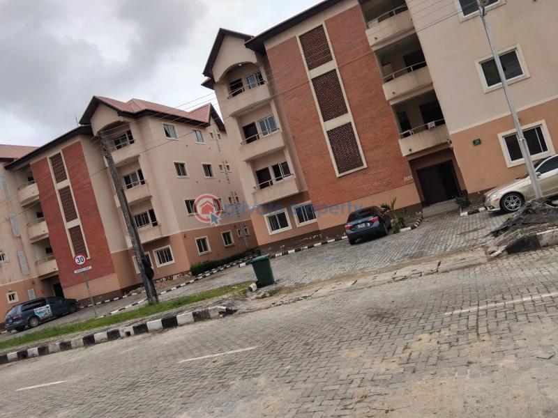 2 bedroom Block Of Flats For Rent Monastery Road By New Shoprite Sangotedo Ajah Lagos