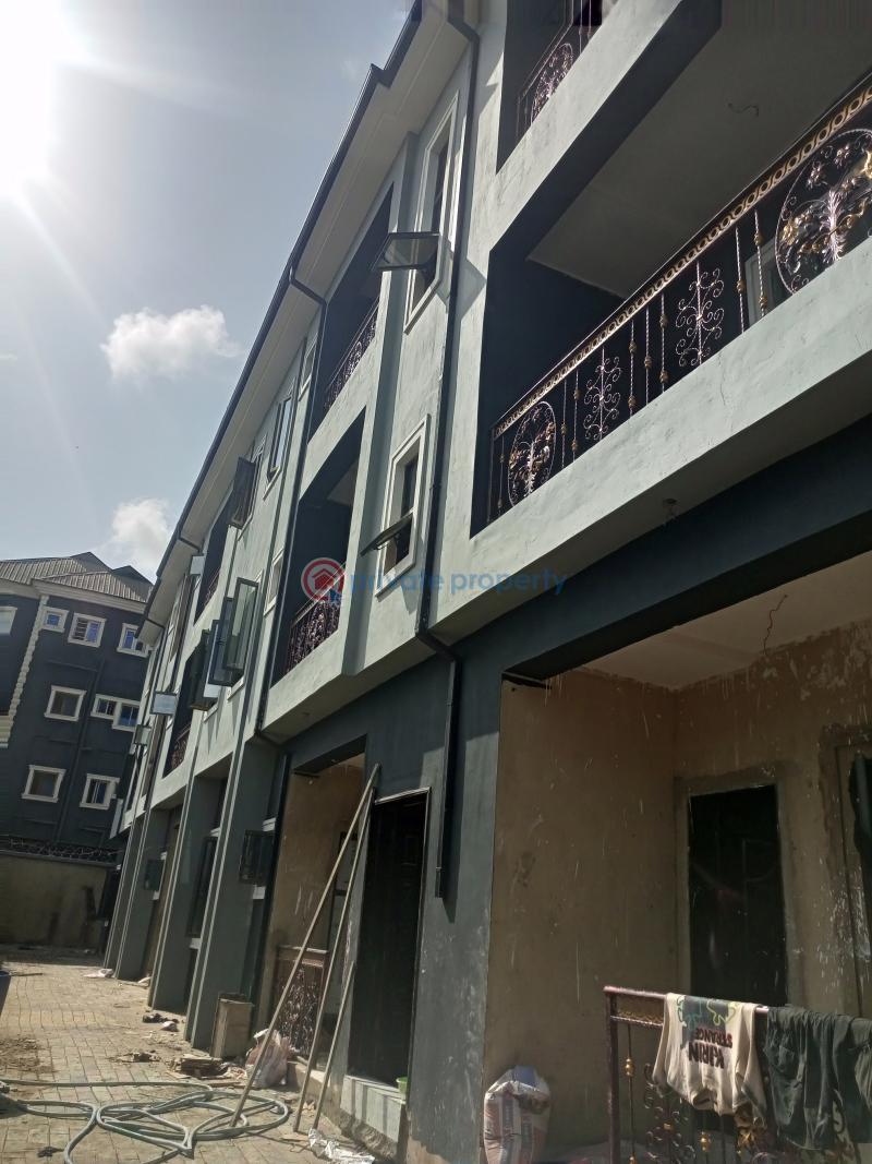 2 bedroom Flat & Apartment For Rent Agodo Cele Egbe Egbe/Idimu Lagos - 4