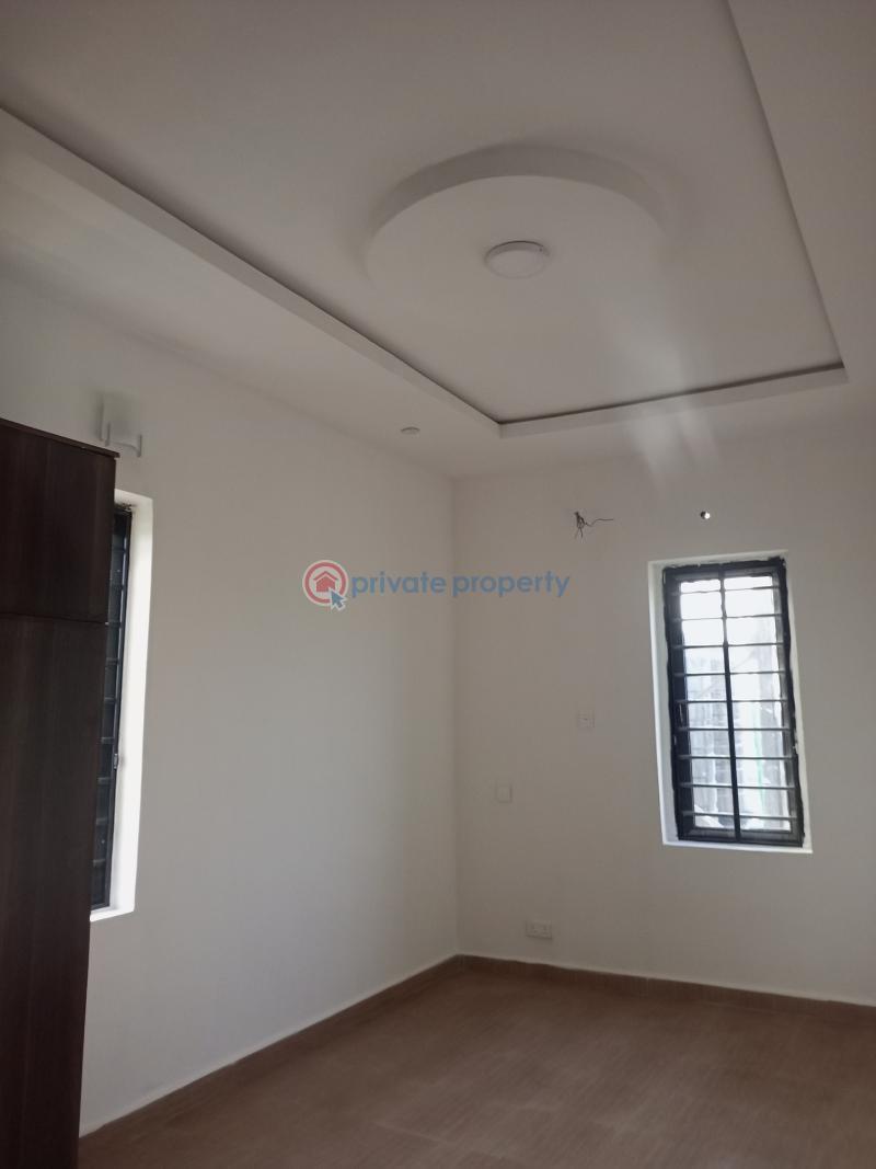 2 bedroom Flat & Apartment For Rent Divine Avenue Bucknor Estate Isolo Lagos - 18