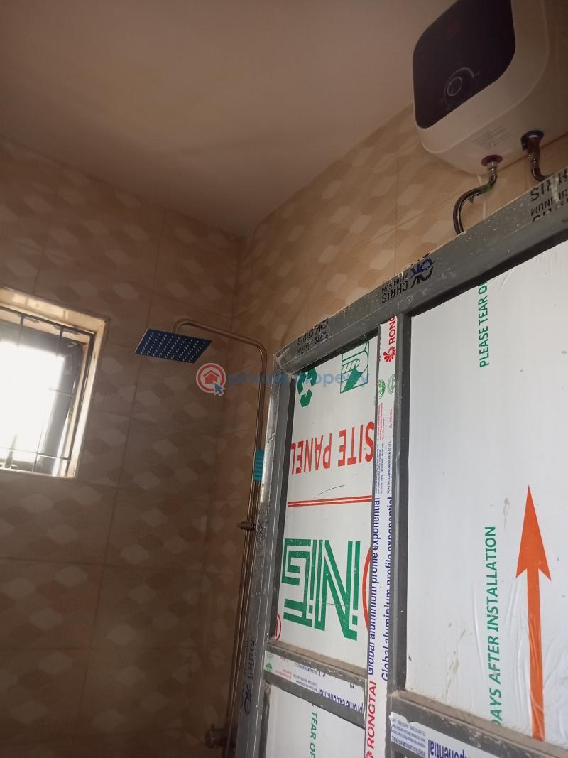 2 bedroom Flat & Apartment For Rent Asorock Bucknor Estate. Isolo Lagos - 10