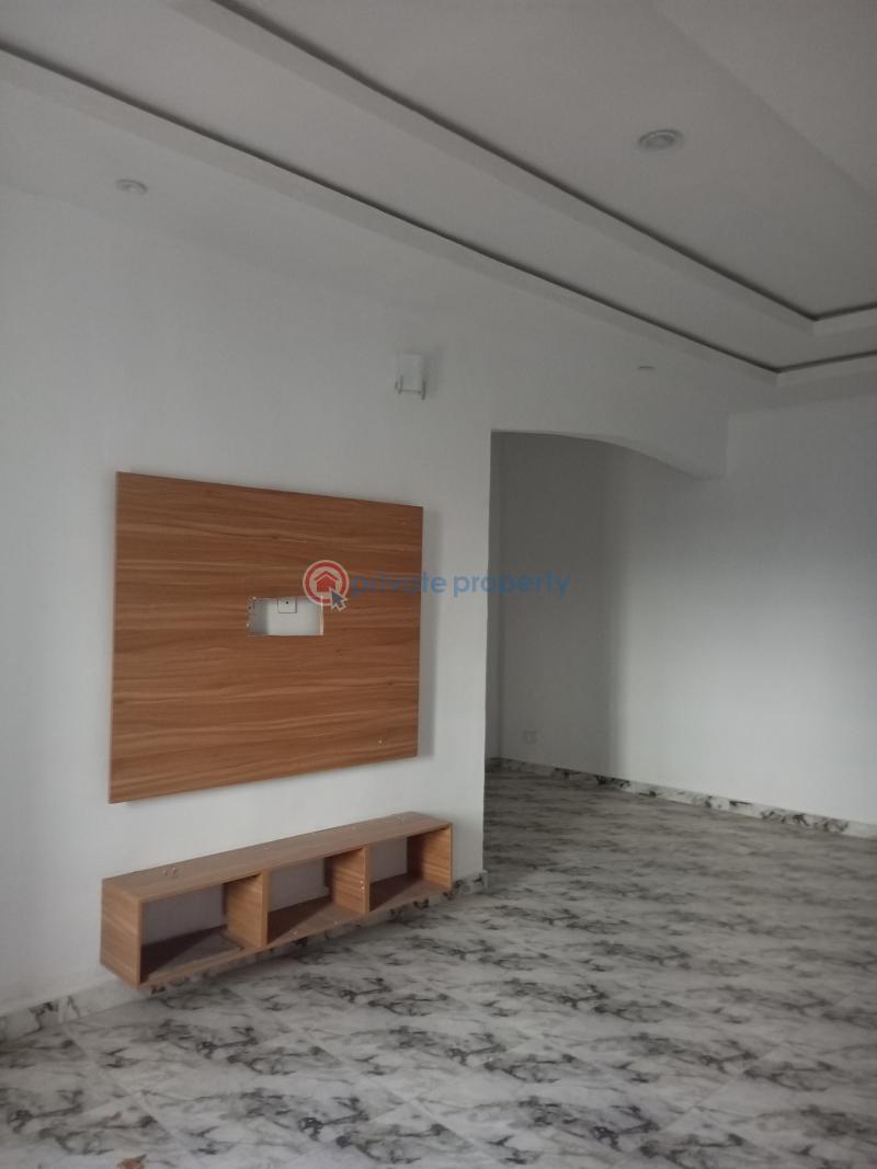 2 bedroom Flat & Apartment For Rent Divine Avenue Bucknor Estate Isolo Lagos - 17