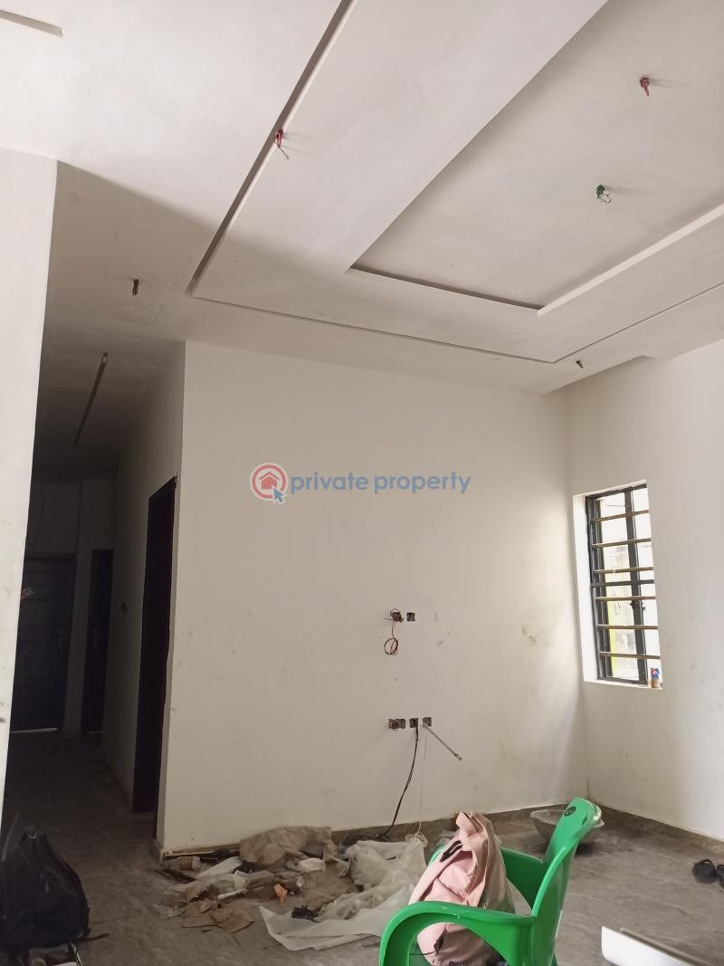 3 bedroom Bungalow For Sale Tijani Salako Bucknor Estate Bucknor Estate Isolo Lagos - 2