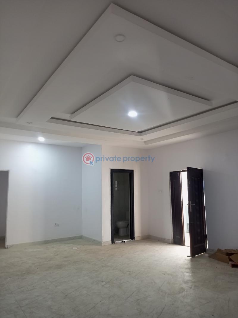 3 bedroom Flat & Apartment For Rent Ejigbo Nnpc Axis Oke-afa Isolo Lagos - 17