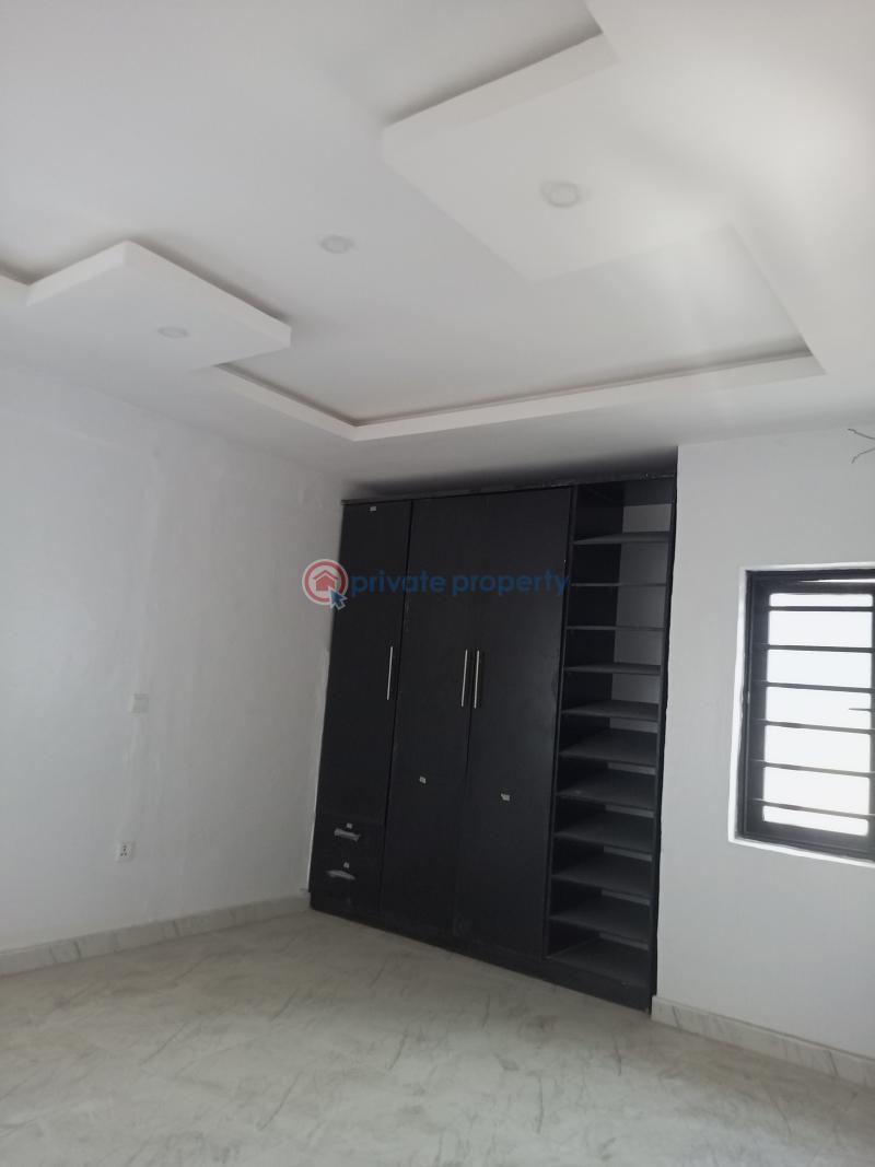 3 bedroom Flat & Apartment For Rent Ejigbo Nnpc Axis Oke-afa Isolo Lagos - 10