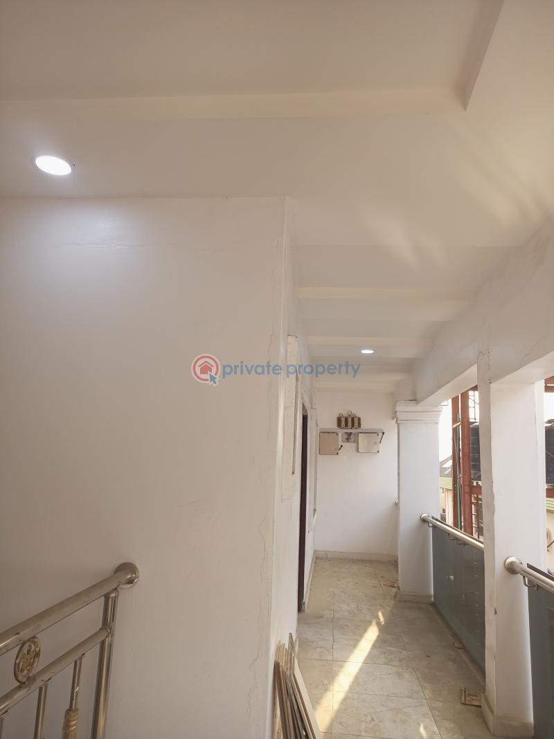 3 bedroom Flat & Apartment For Rent Ejigbo Nnpc Axis Oke-afa Isolo Lagos - 21