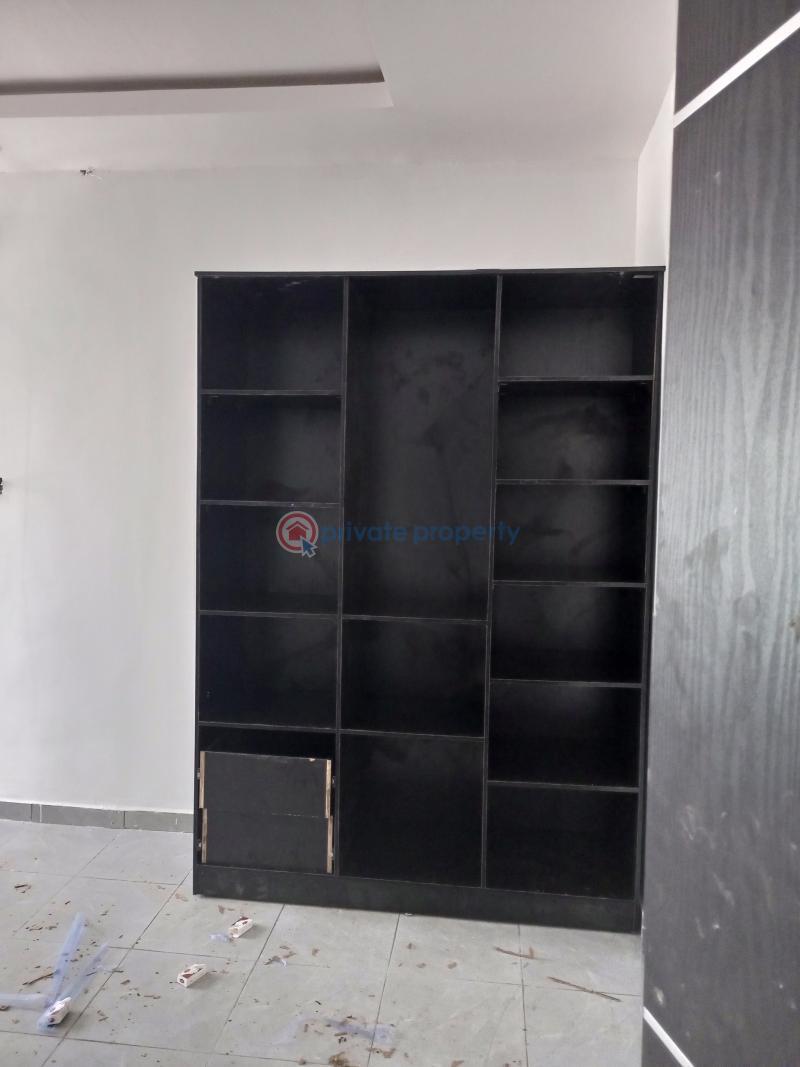 4 bedroom Flat & Apartment For Rent Isolo Lagos - 12