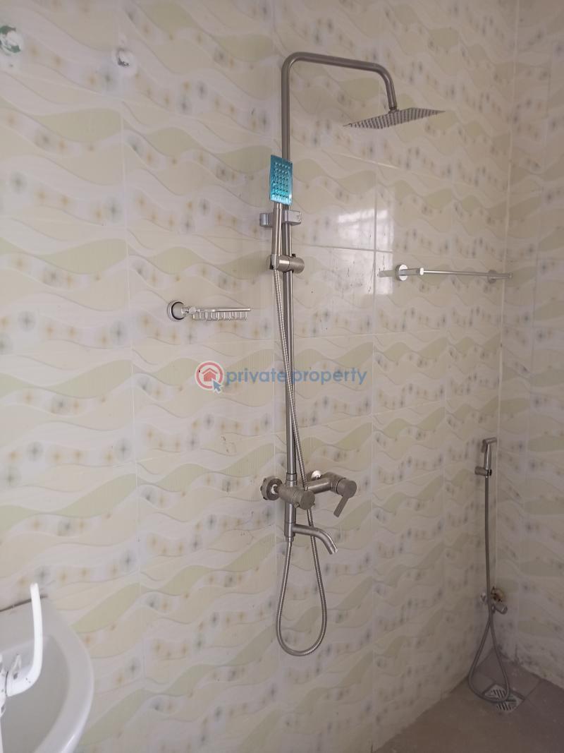 4 bedroom Flat & Apartment For Rent Isolo Lagos - 6