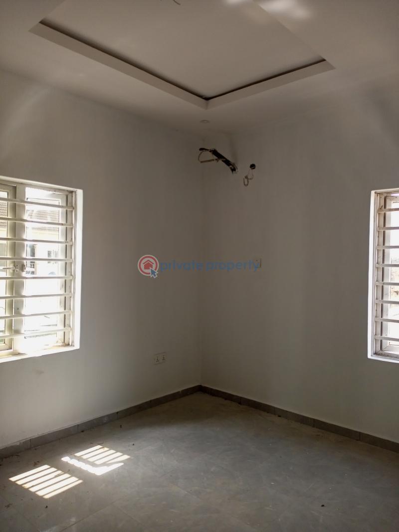 4 bedroom Flat & Apartment For Rent Isolo Lagos - 18