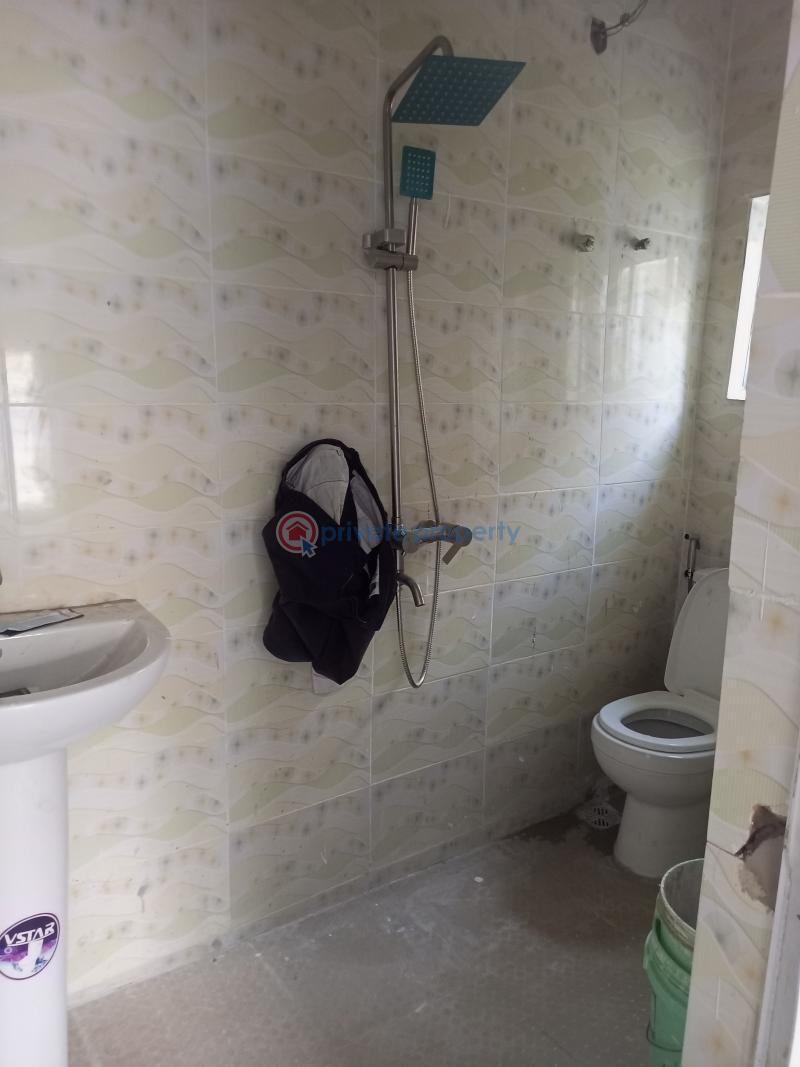 4 bedroom Flat & Apartment For Rent Isolo Lagos - 20