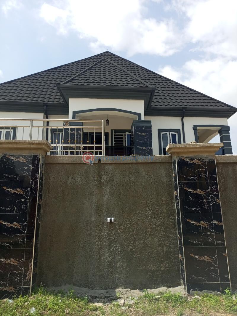 4 bedroom Flat & Apartment For Rent Isolo Lagos - 1