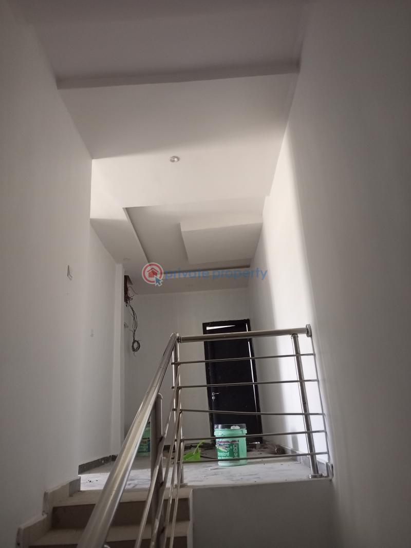 4 bedroom Flat & Apartment For Rent Isolo Lagos - 16