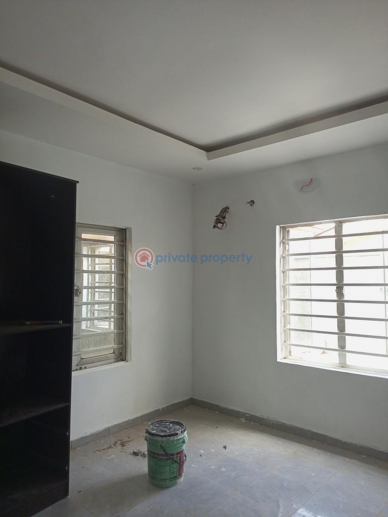 4 bedroom Flat & Apartment For Rent Isolo Lagos - 19