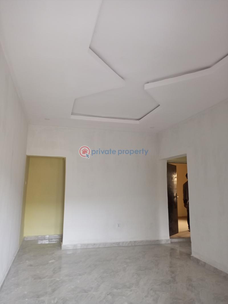 2 bedroom House For Sale At Bucknor Estate Isolo Lagos - 5