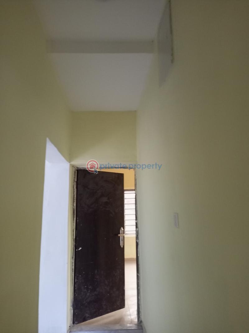 2 bedroom House For Sale At Bucknor Estate Isolo Lagos - 15
