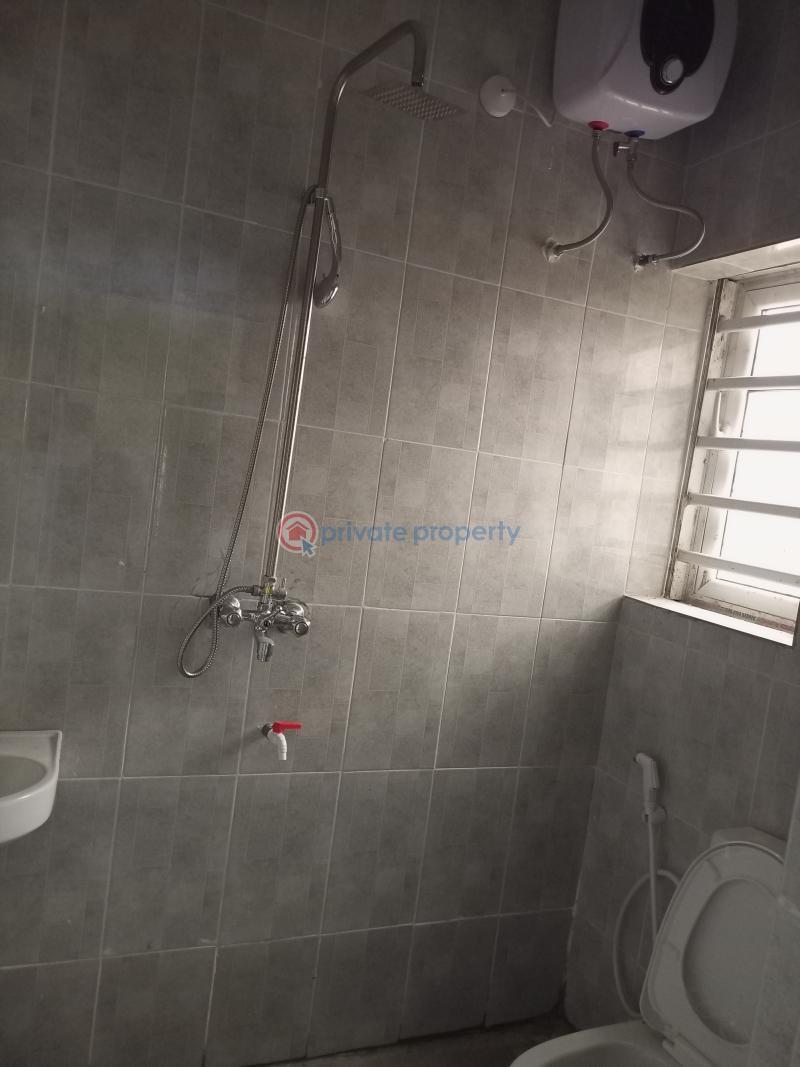 2 bedroom House For Sale At Bucknor Estate Isolo Lagos - 17