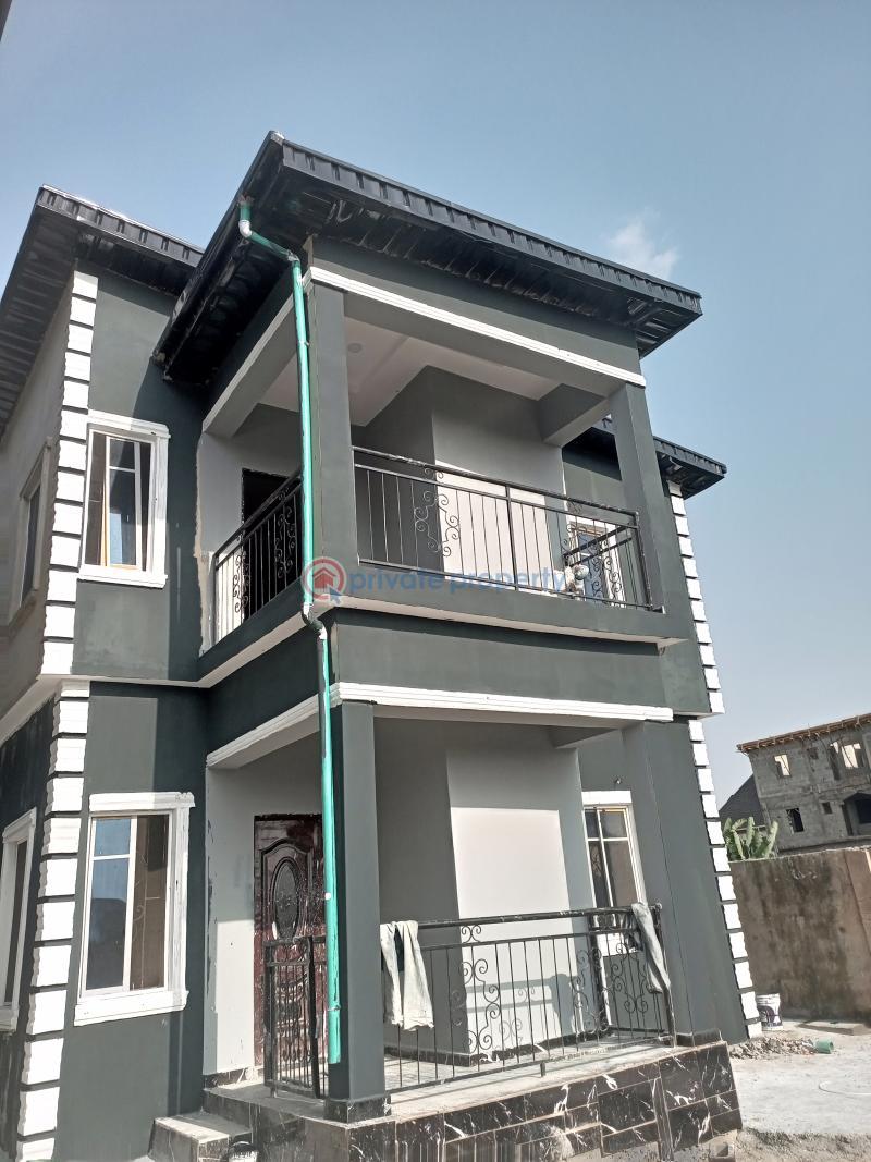 1 bedroom Flat & Apartment For Rent Divine Avenue Bucknor Estate Isolo Lagos - 0