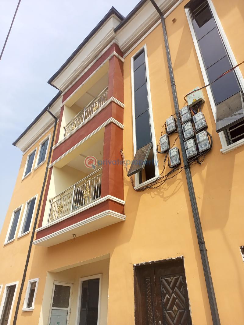 1 bedroom Flat & Apartment For Rent Divine Avenue Bucknor Estate Isolo Lagos - 7