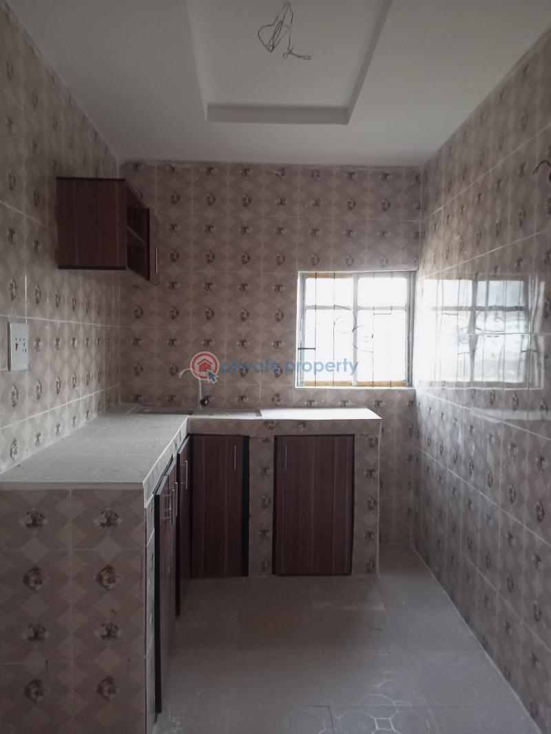 1 bedroom Flat & Apartment For Rent Divine Avenue Bucknor Estate Isolo Lagos - 7