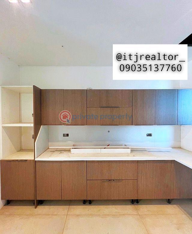 4 bedroom Maisonette For Sale Lekki Phase 1 Lagos - 7