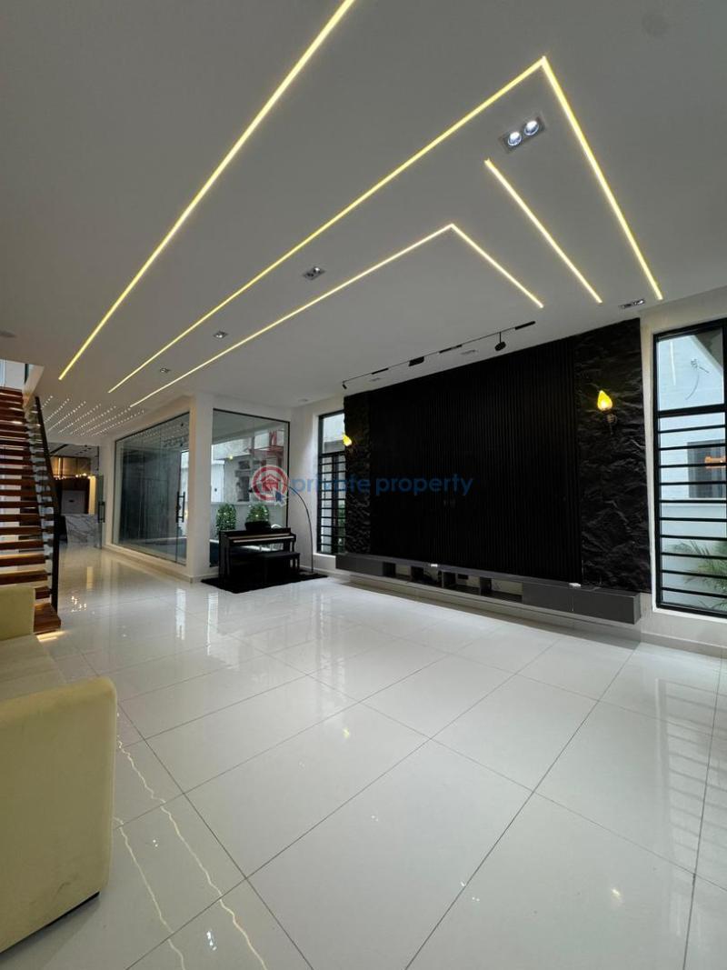 5 bedroom Detached Duplex For Sale Ikota Lekki Phase 2 Lagos - 6