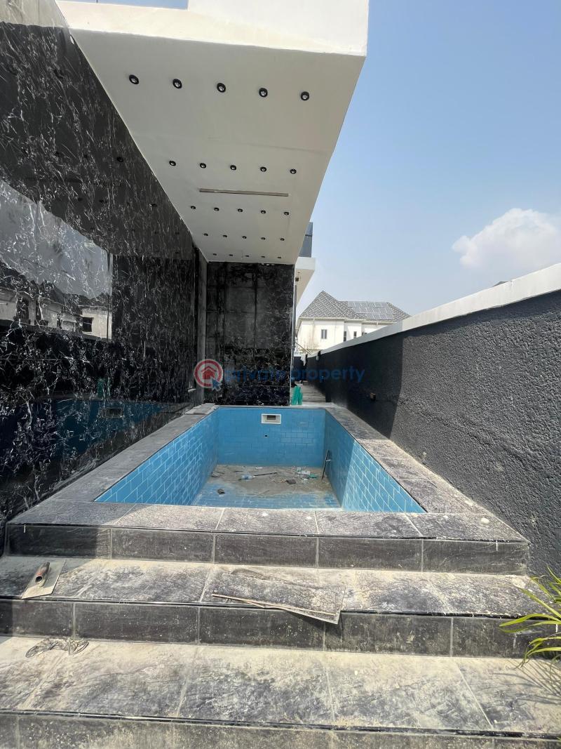 5 bedroom Detached Duplex For Sale This Lovely Built 5 Bedroom Comes With Modern Facilities Chevron Drive Lekki Lagos - 1